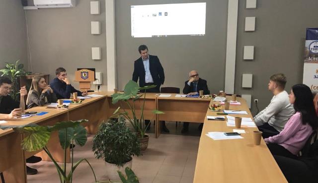 Учасники зустрічі